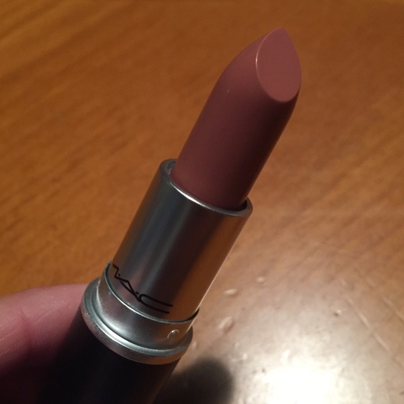 modesty lipstick